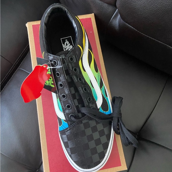 Vans (Glow Flame) Sneakers - Picture 3 of 4